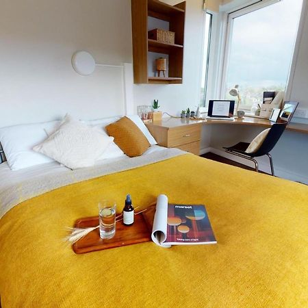Private Bedrooms With Shared Kitchen And Studios At Iq Tufnell House In London Luaran gambar