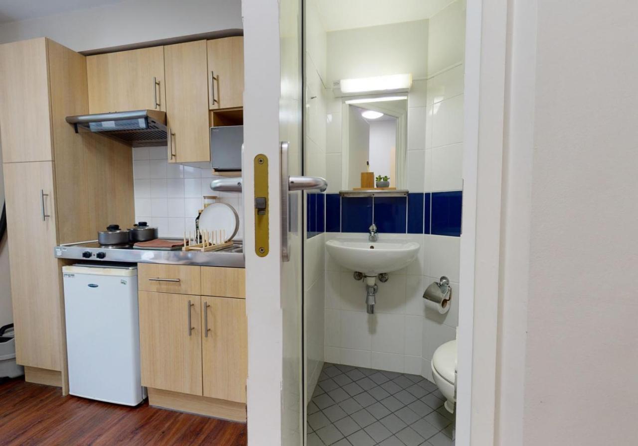 Private Bedrooms With Shared Kitchen And Studios At Iq Tufnell House In London Luaran gambar