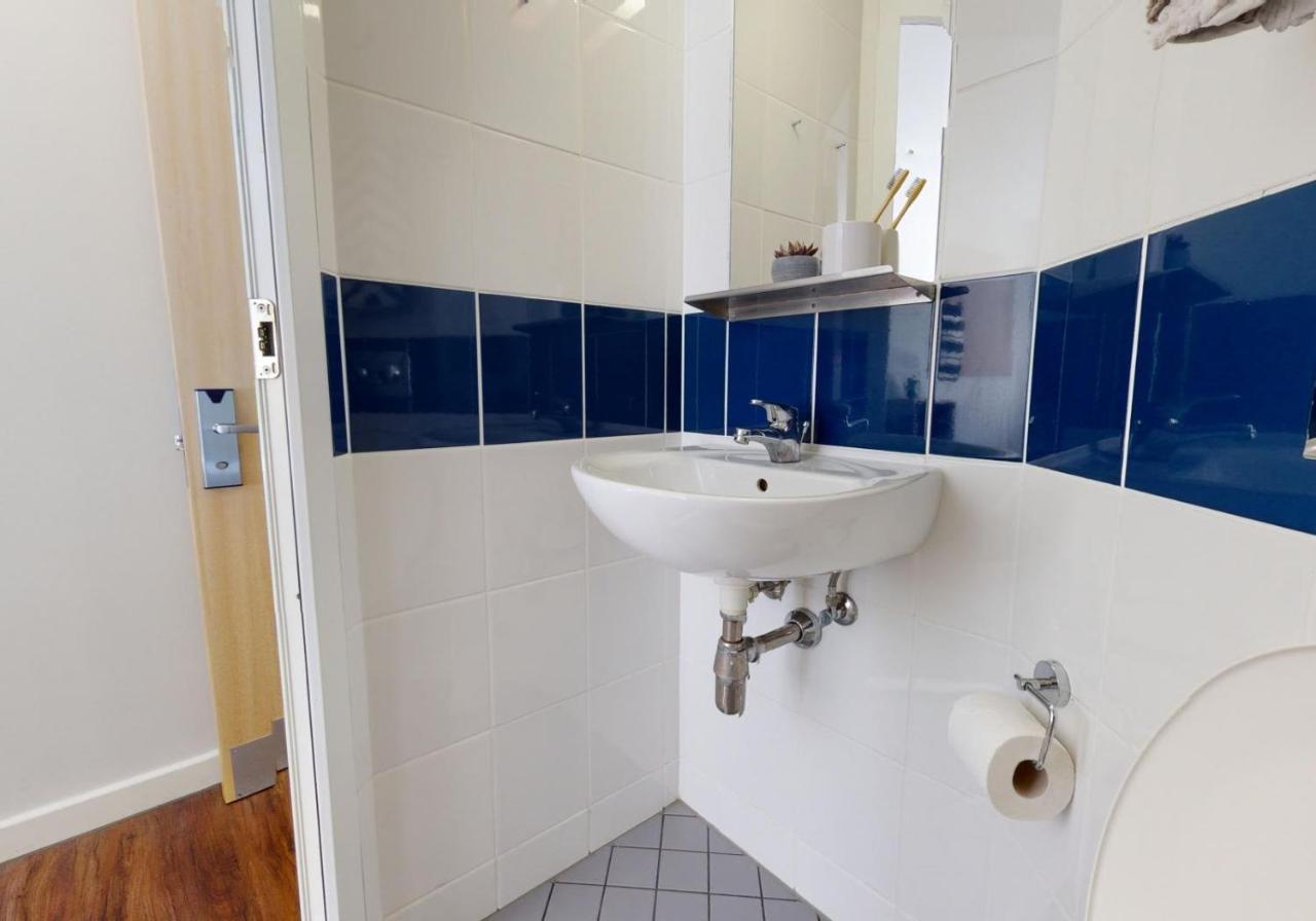 Private Bedrooms With Shared Kitchen And Studios At Iq Tufnell House In London Luaran gambar